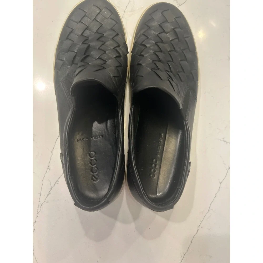 ECCO Slip On Sneakers Black Woven Leather Soft 7 Extra Width Flats 42 US 11-11.5